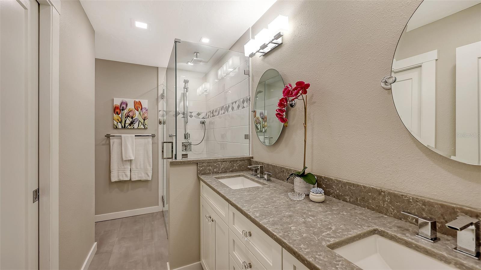 3038 RINGWOOD MDW #20