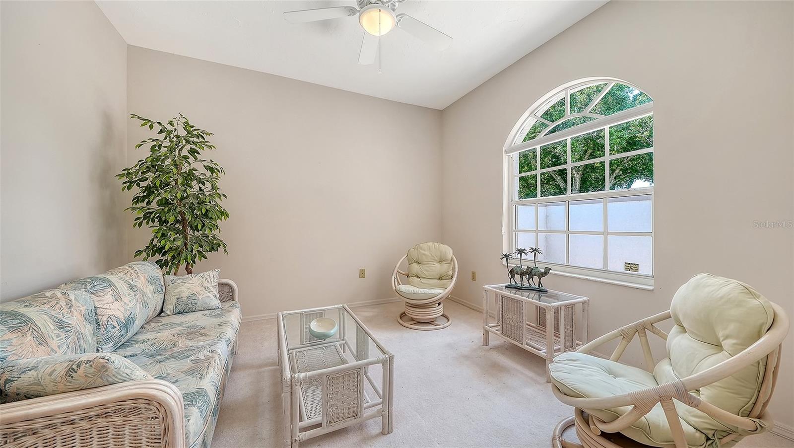 3864 CHATSWORTH GREENE CT #10