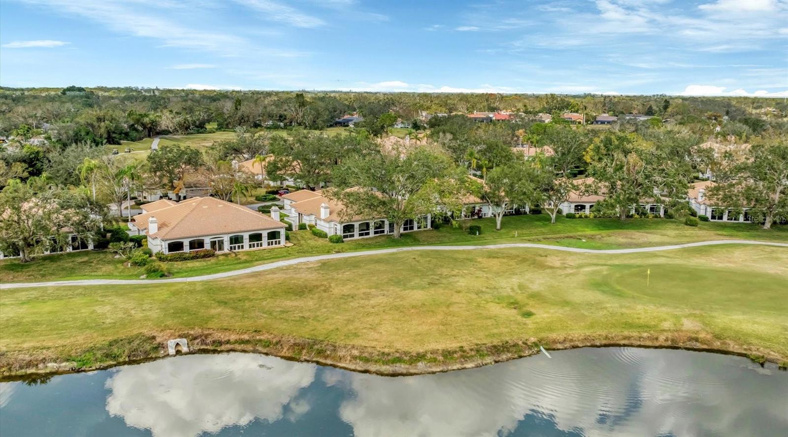 3864 CHATSWORTH GREENE CT #10