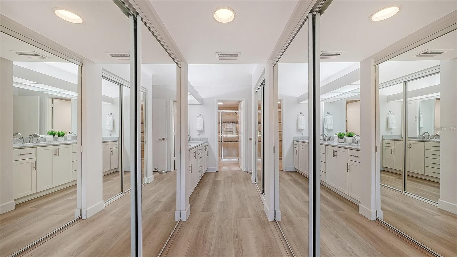 3131 HEATHERWOOD LN