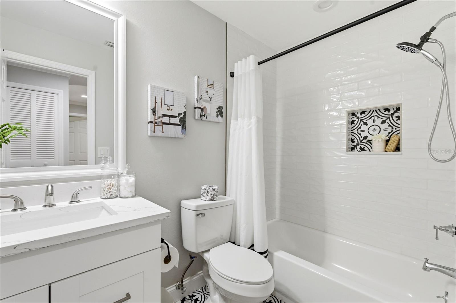 5475 CHANTECLAIRE #58