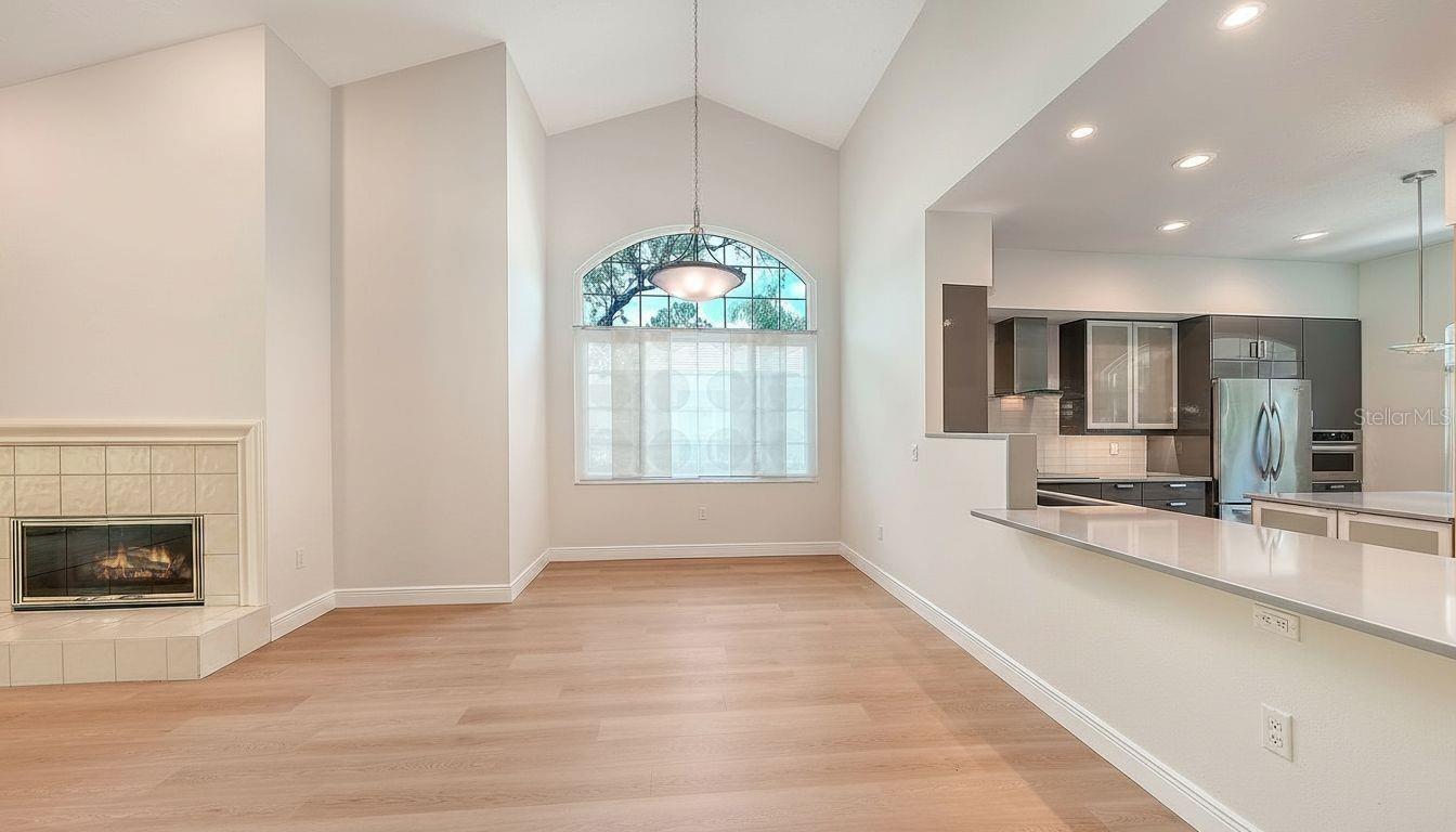 4004 PENSHURST PARK