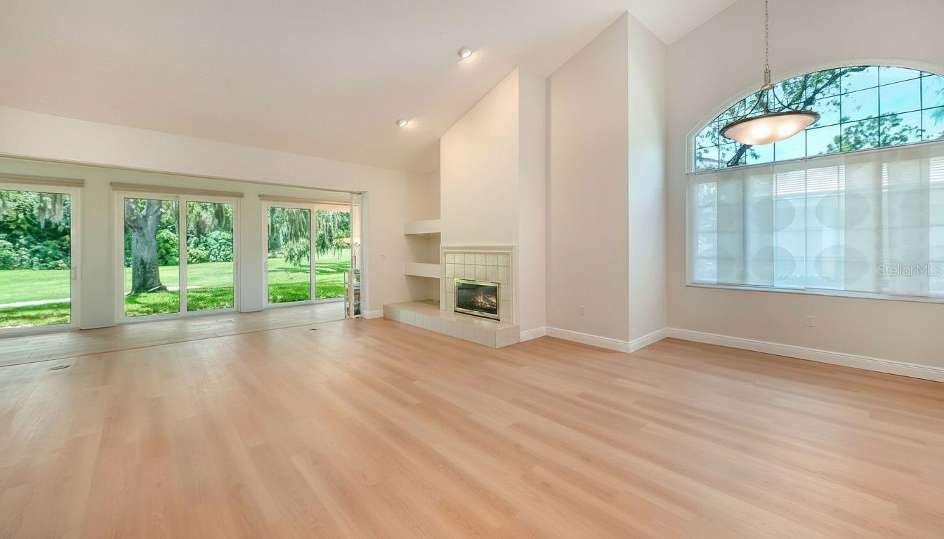 4004 PENSHURST PARK