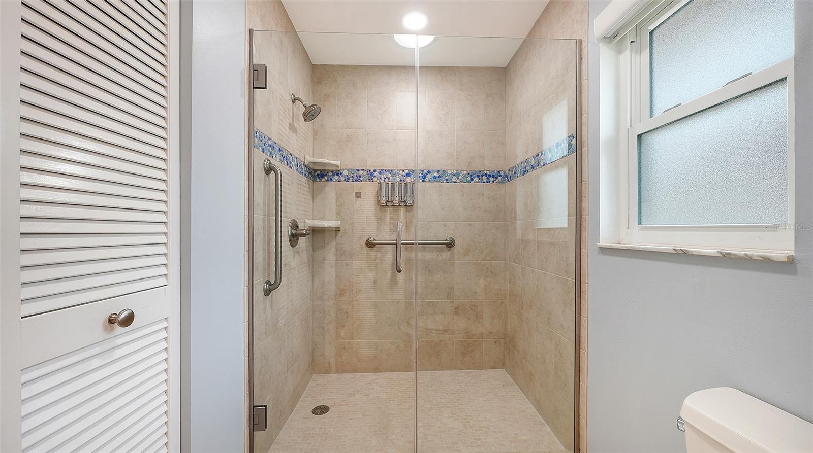 4777 RINGWOOD MDW