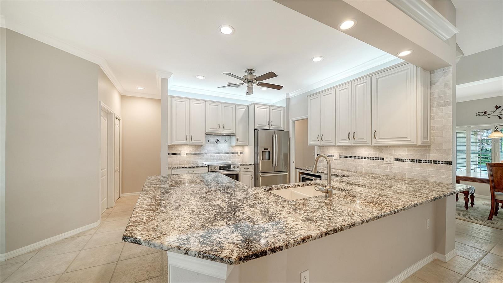 4322 HIGHLAND OAKS CIR