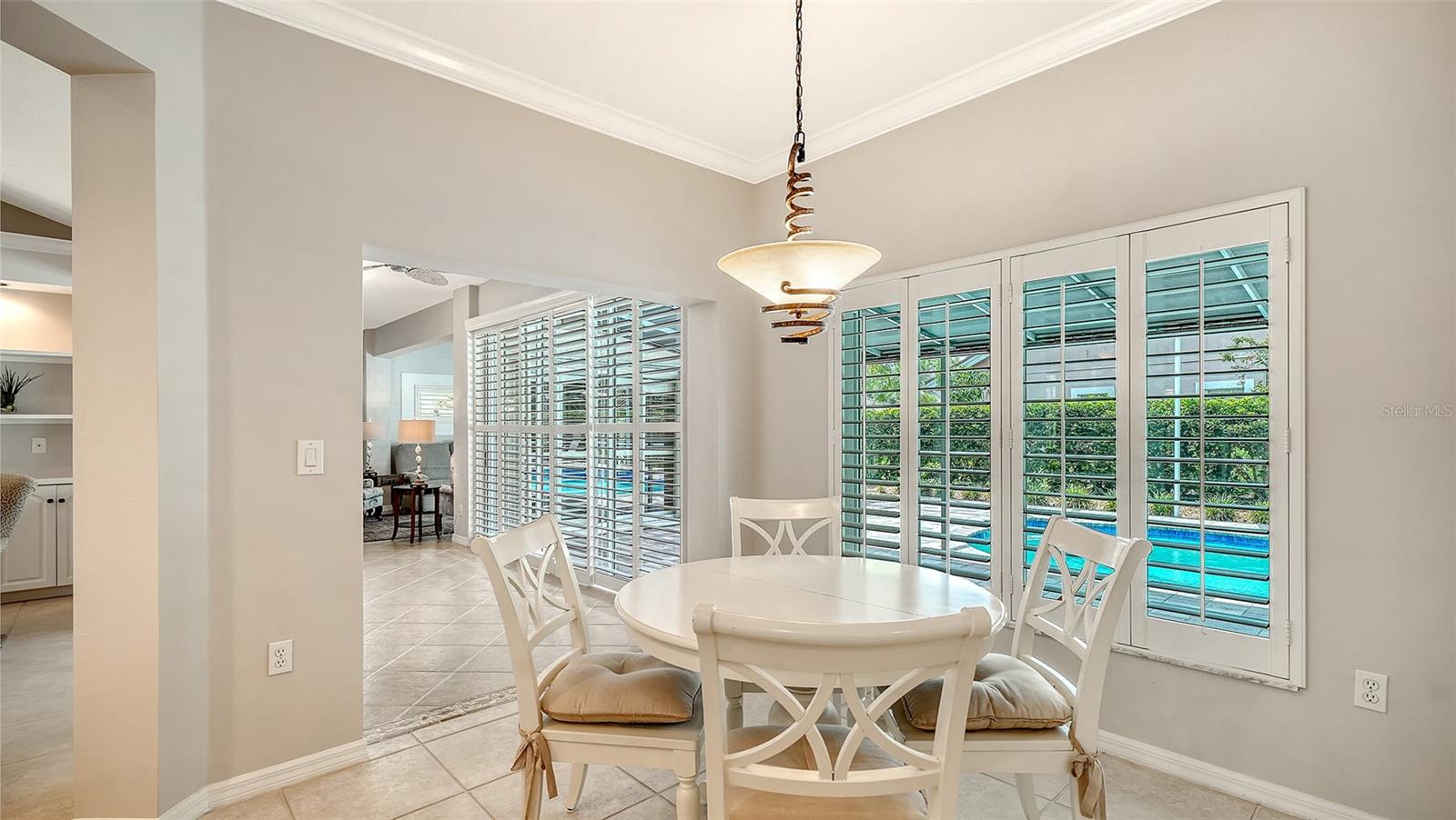 4322 HIGHLAND OAKS CIR