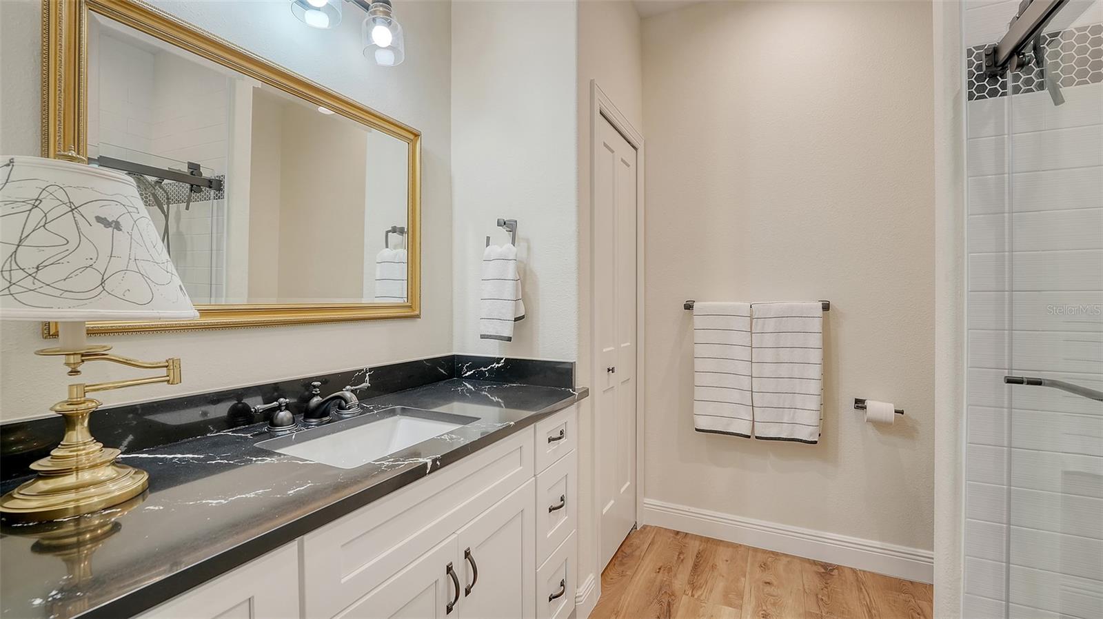 4060 PENSHURST PARK