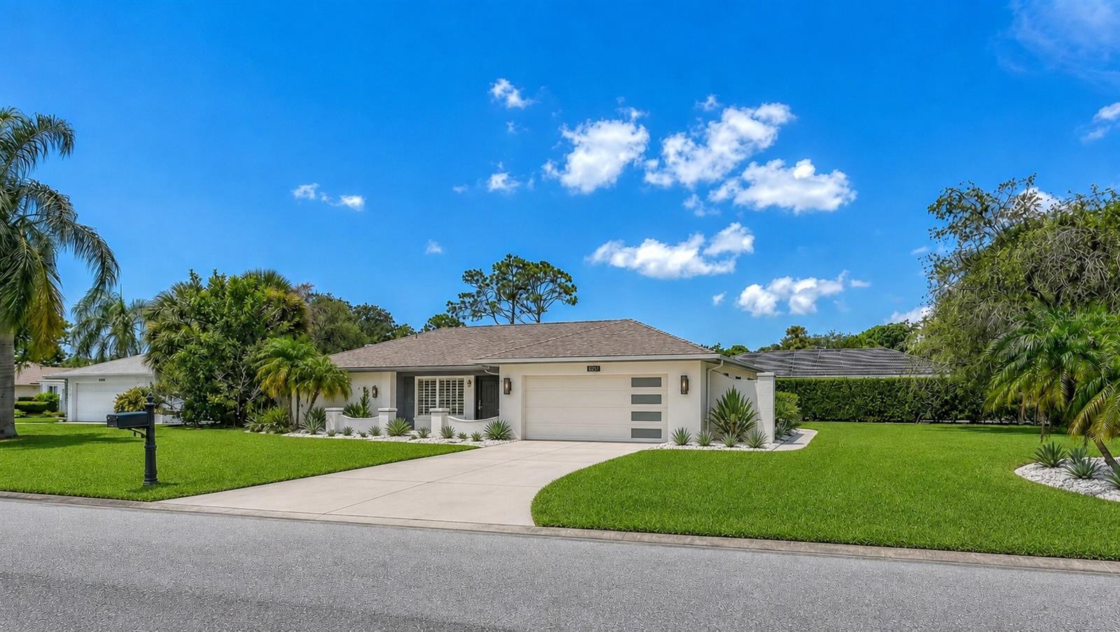 3522 FERNDELL