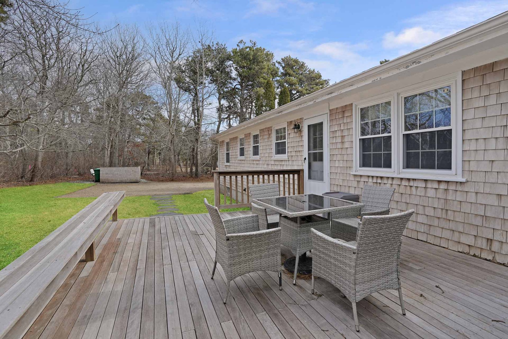 37 Knoll Drive