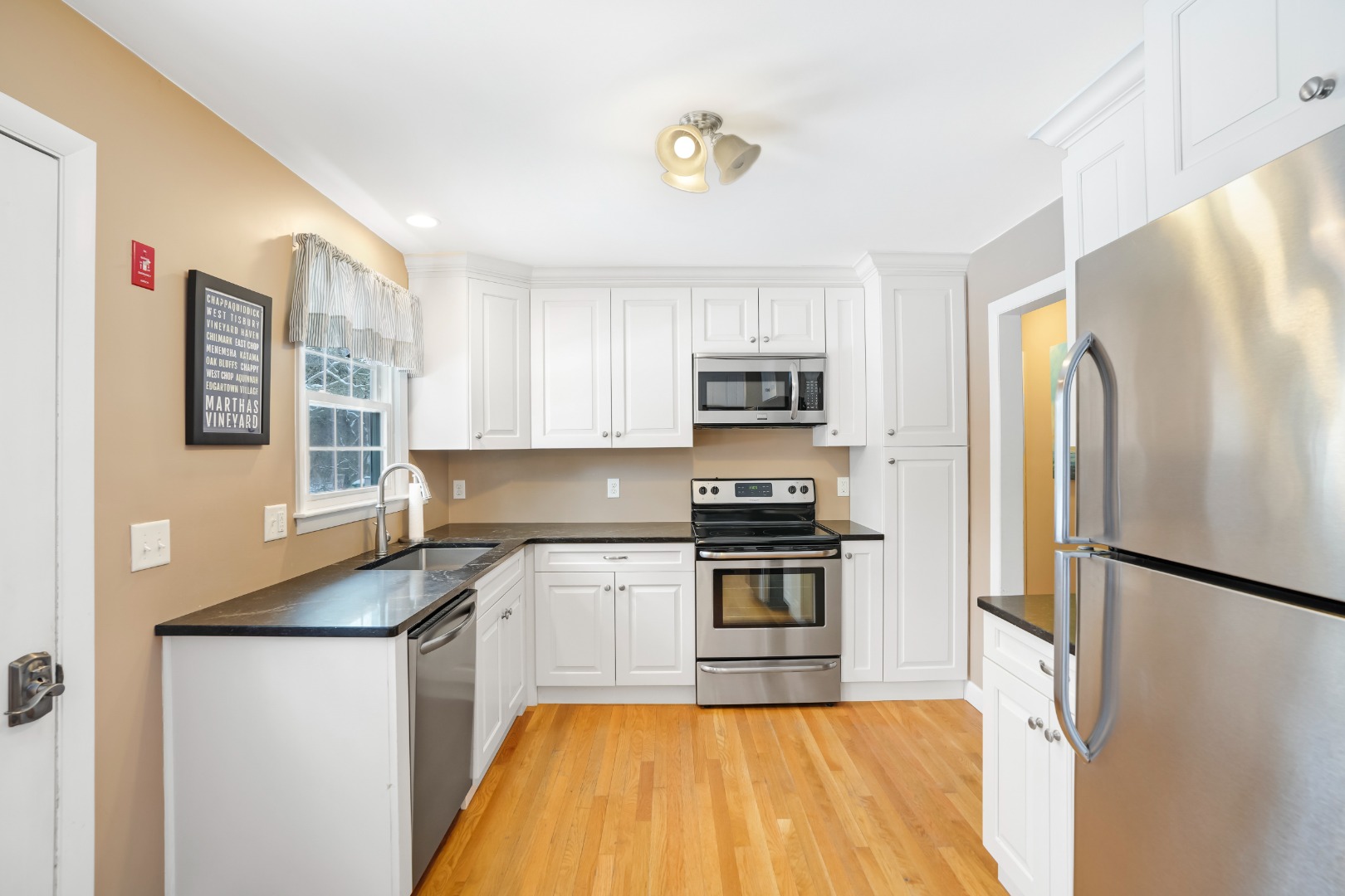37 Knoll Drive