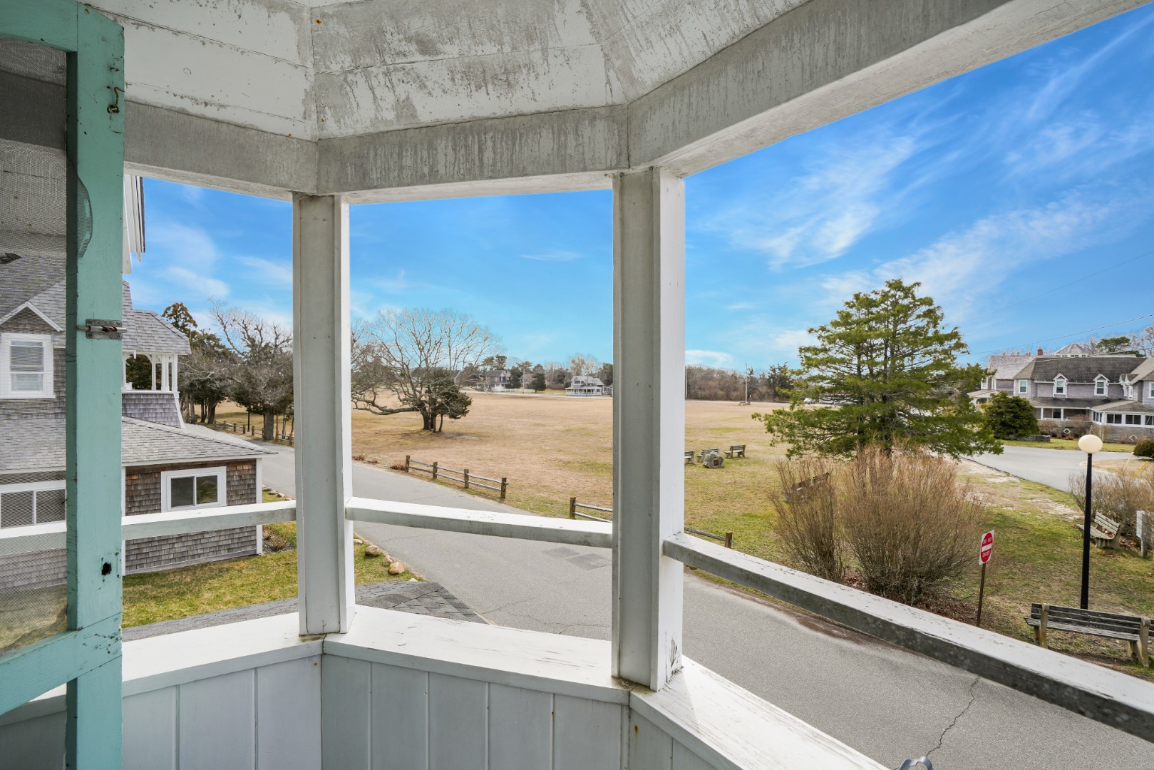 35 Tuckernuck Avenue
