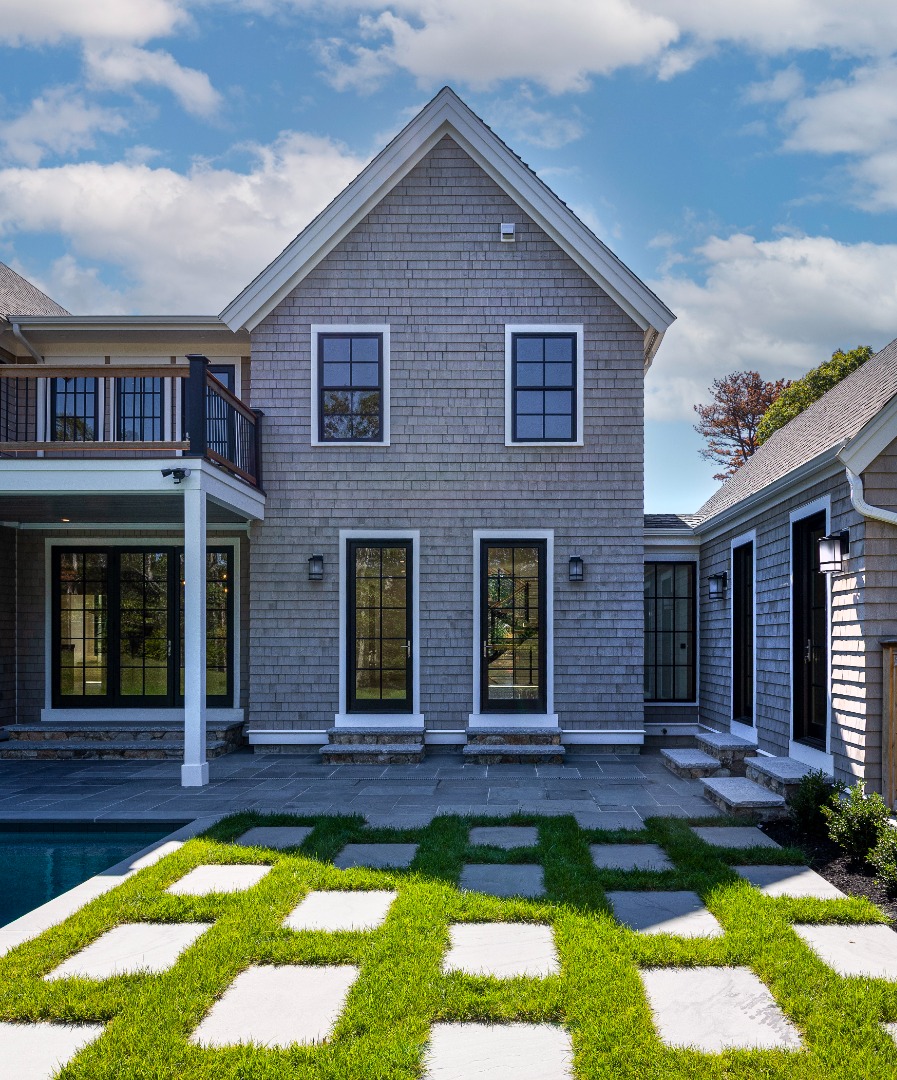 41 Crowell Lane