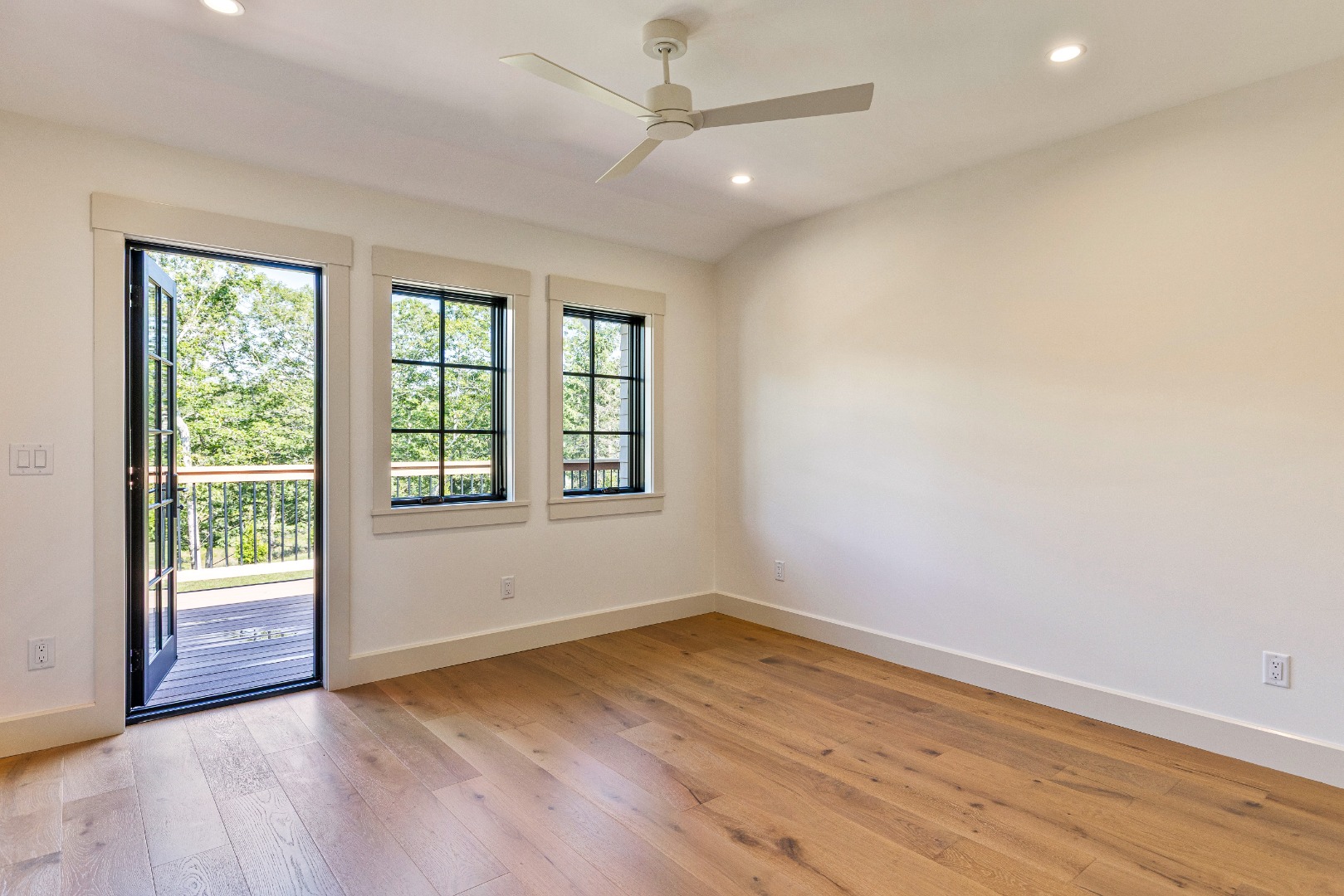 41 Crowell Lane