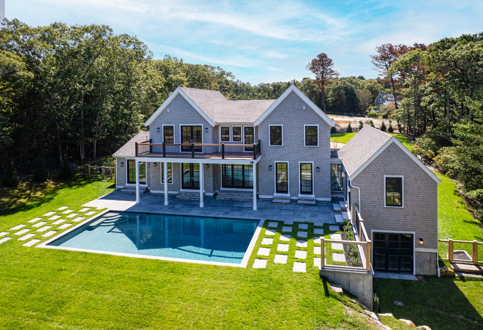 41 Crowell Lane