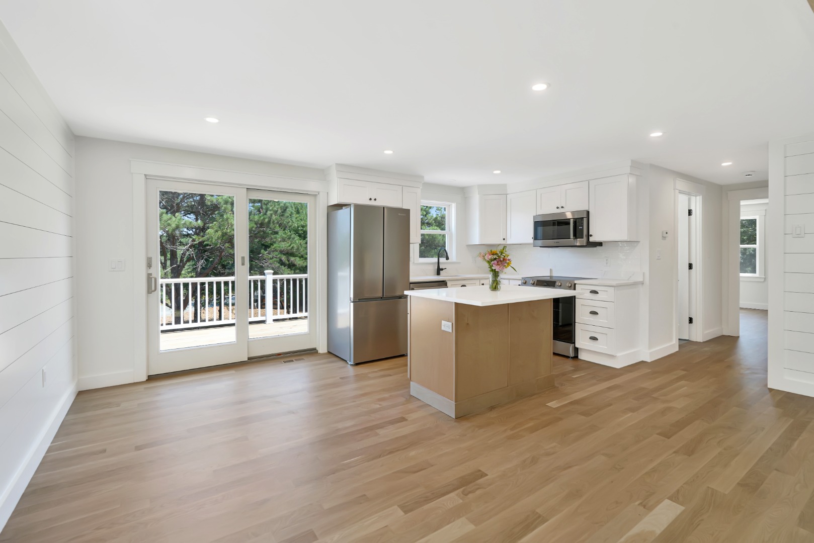 12 West Farm Rd