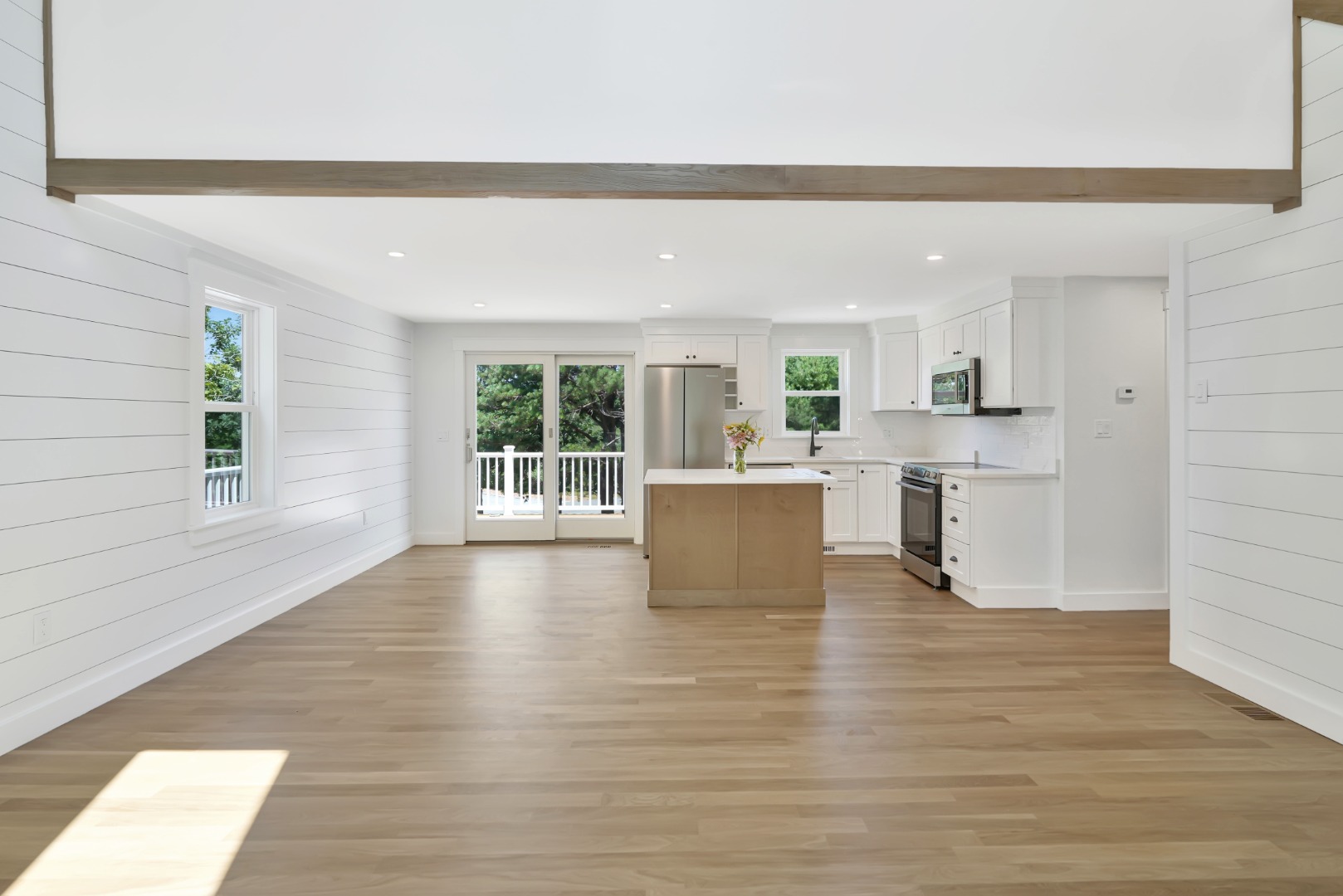 12 West Farm Rd