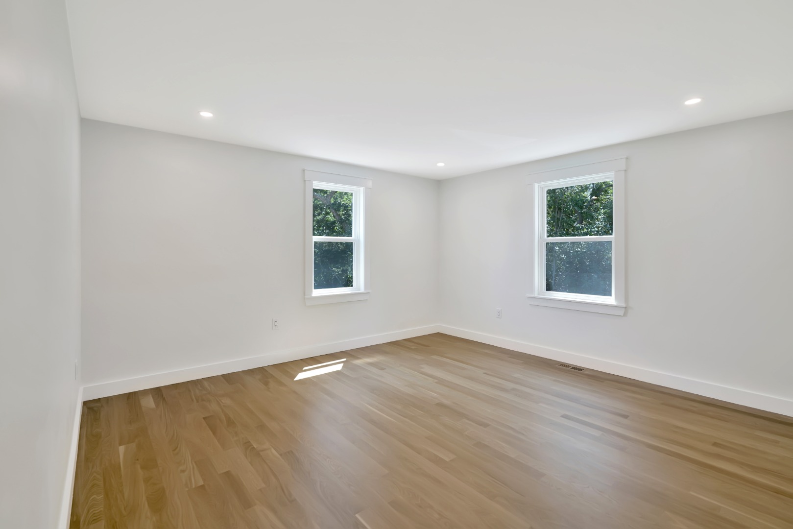 12 West Farm Rd