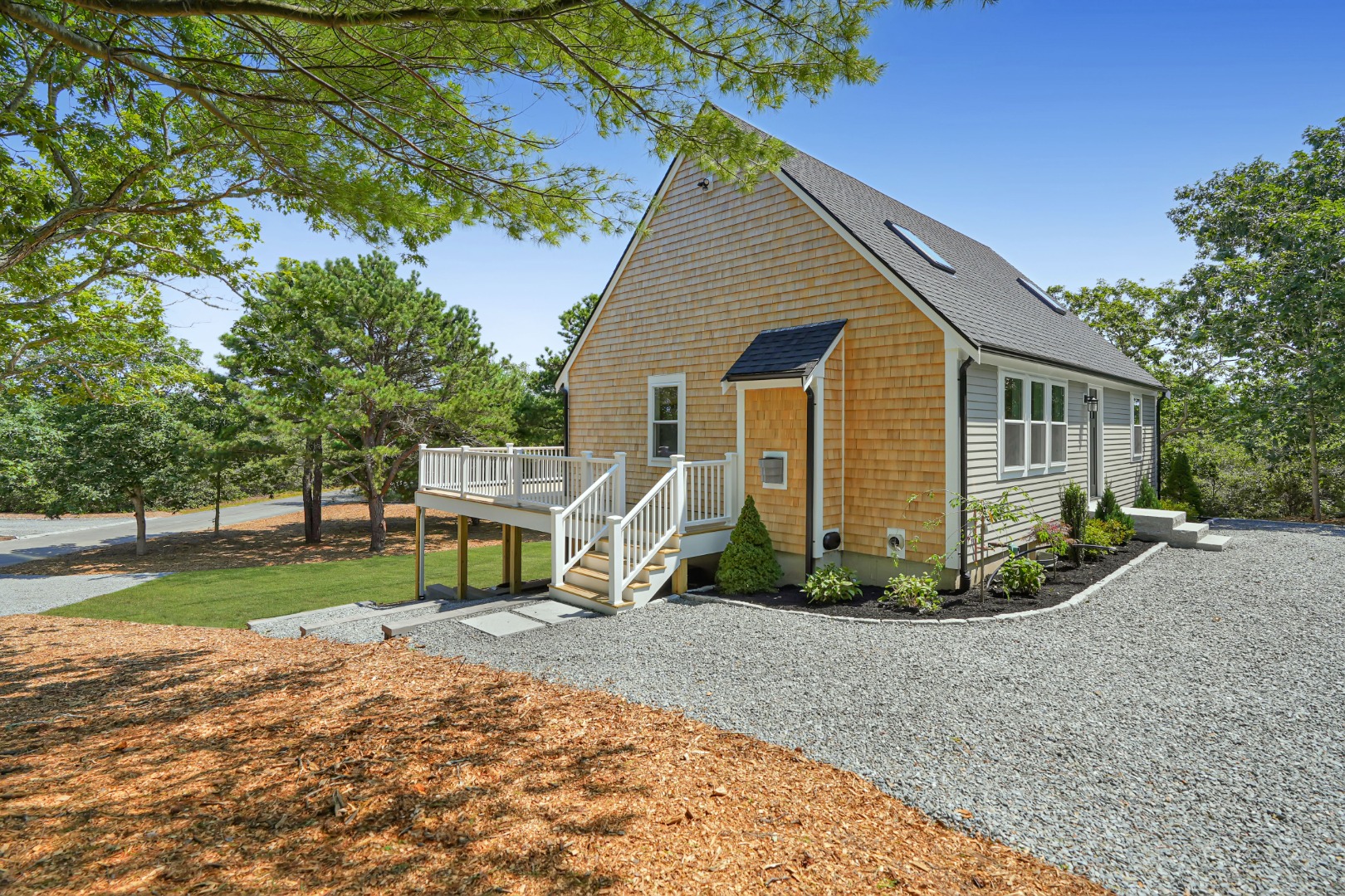 12 West Farm Rd