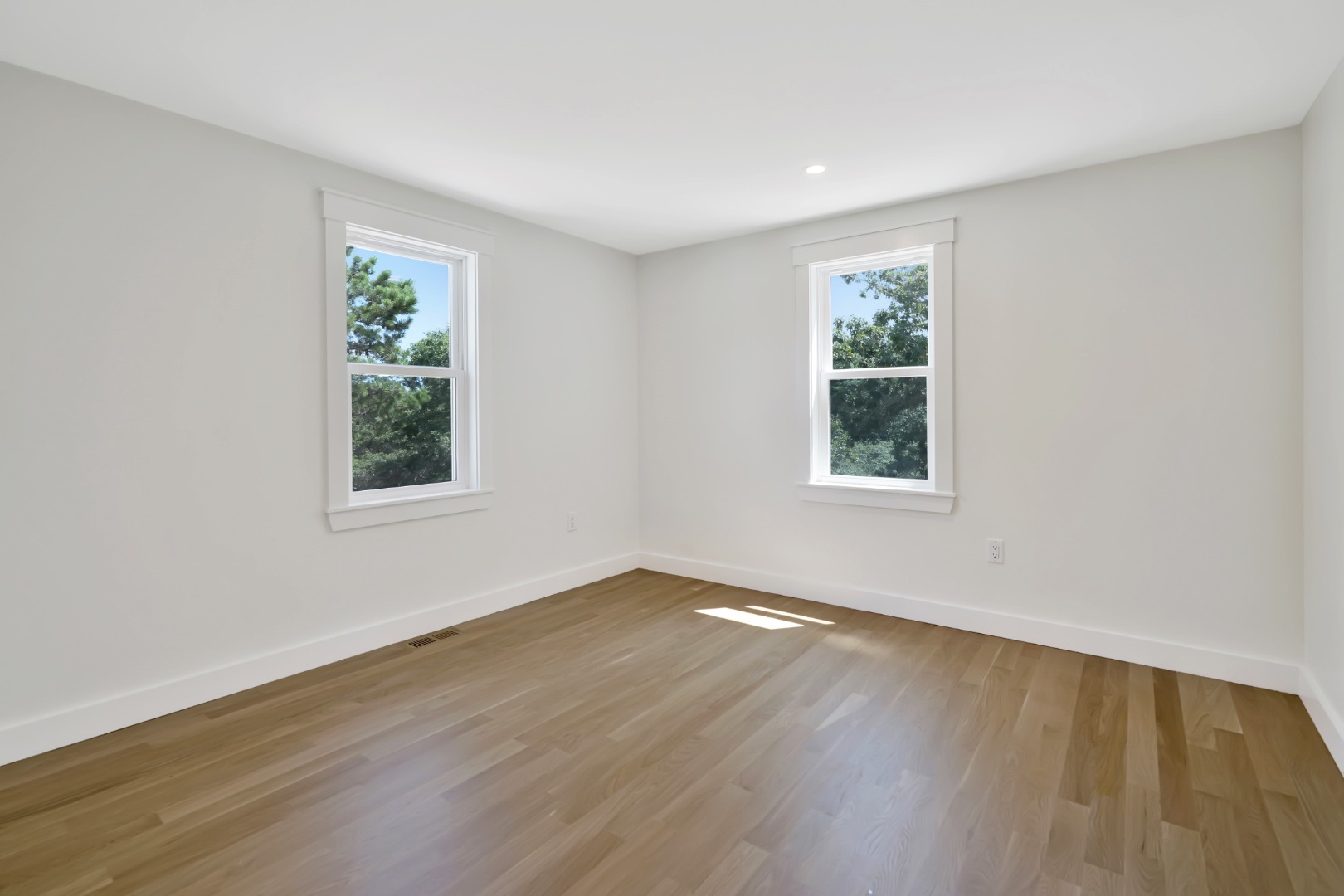 12 West Farm Rd