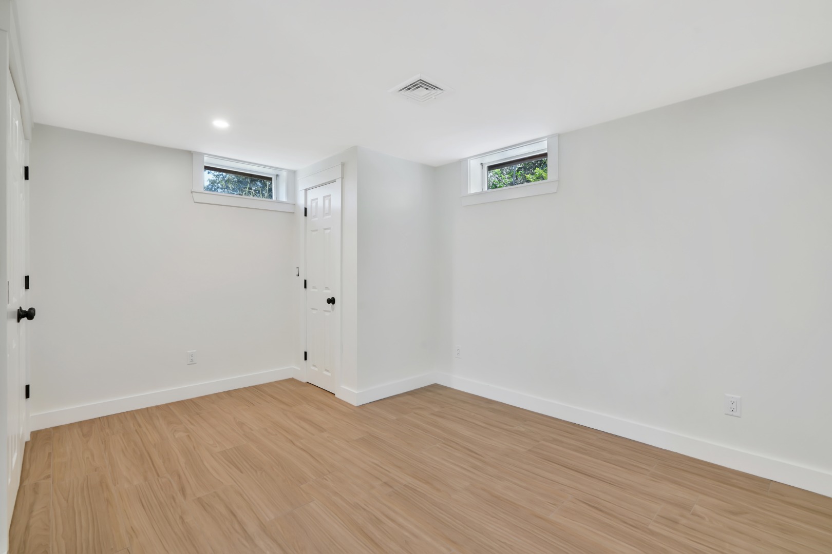 12 West Farm Rd