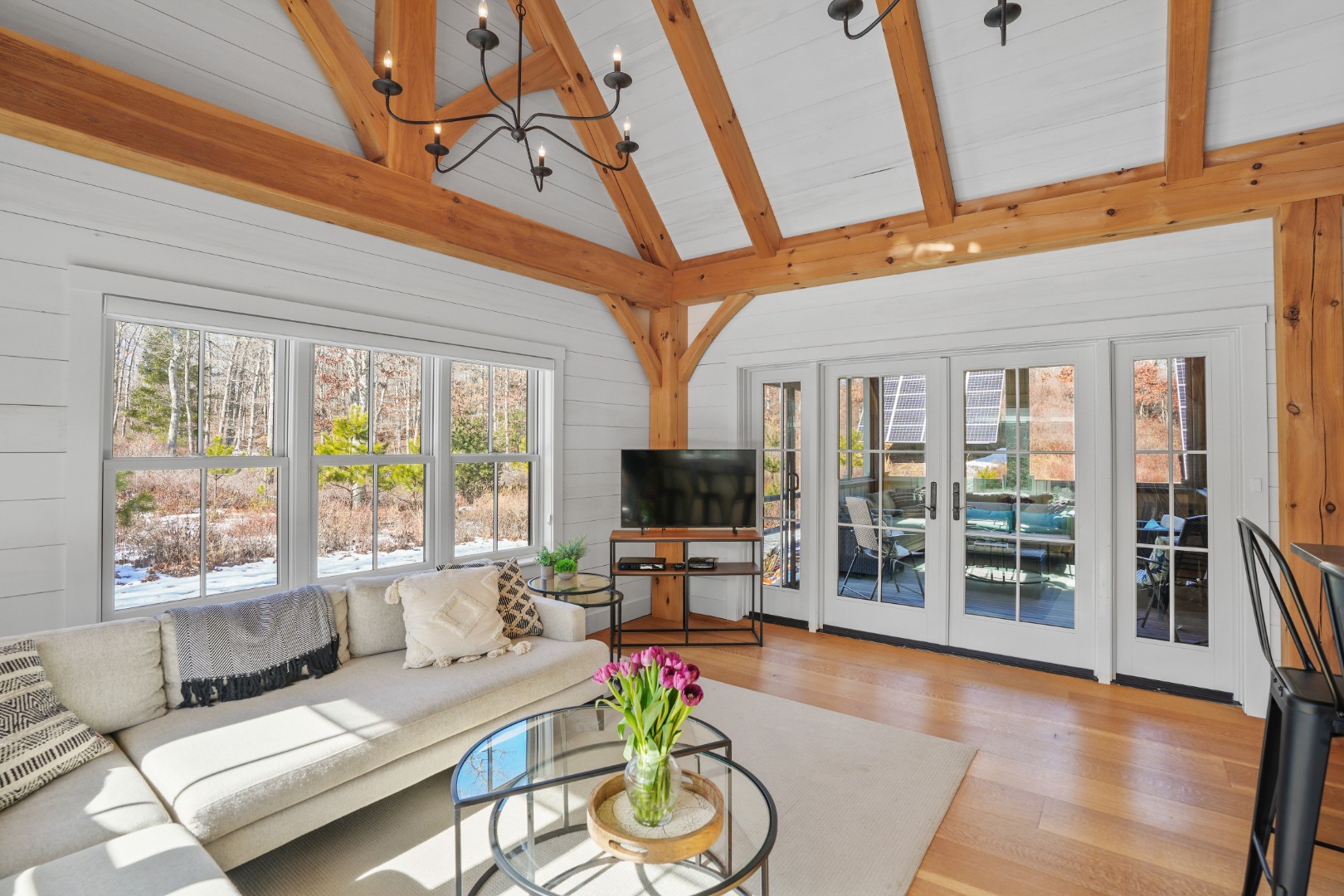 16 RED COAT HILL RD, West Tisbury