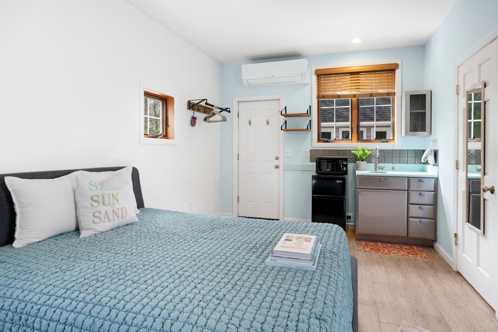 26 Sea Glen Road