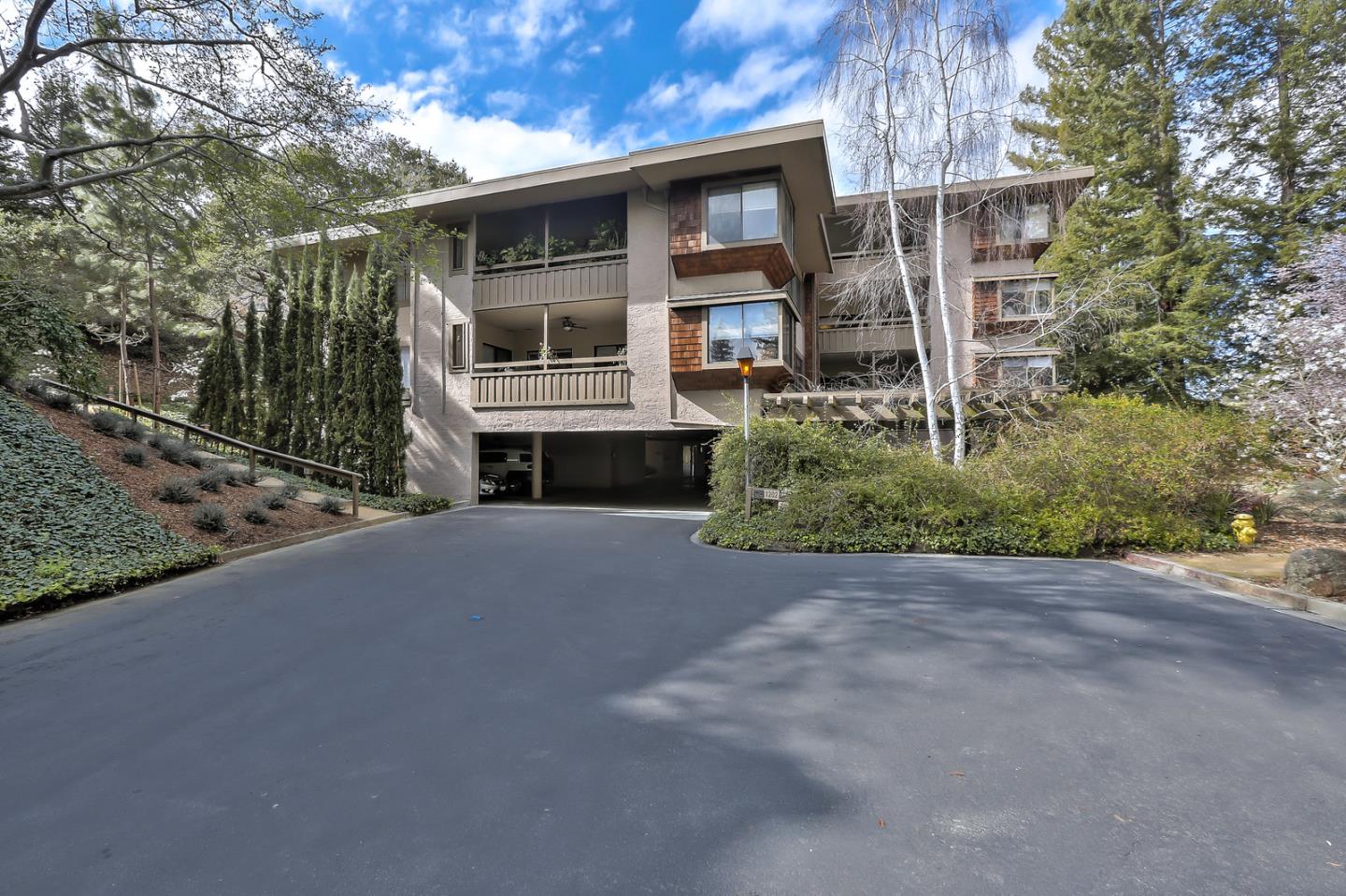 1202 Sharon Park Drive 71