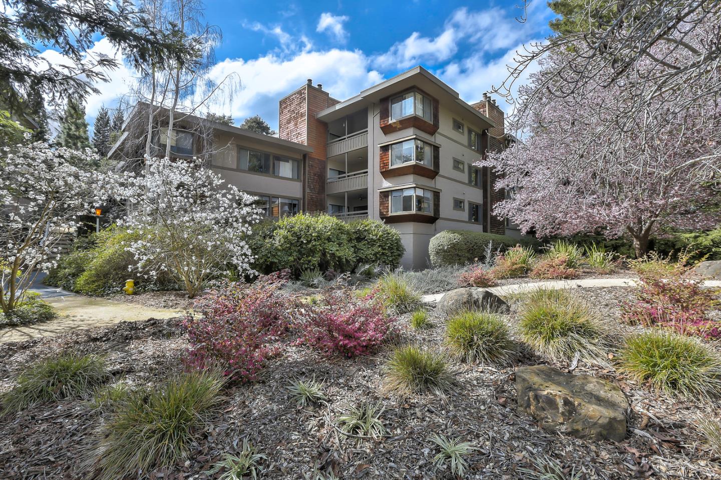 1202 Sharon Park Drive 71