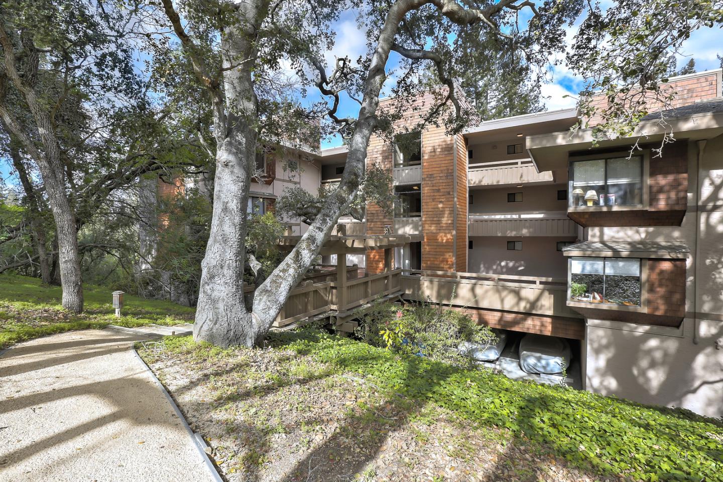 1202 Sharon Park Drive 71