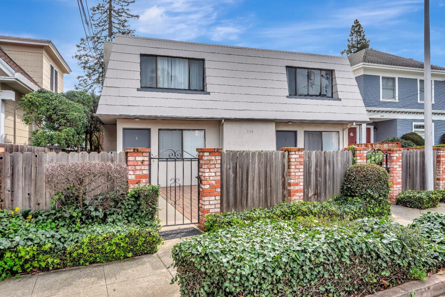 230 Villa Terrace 3