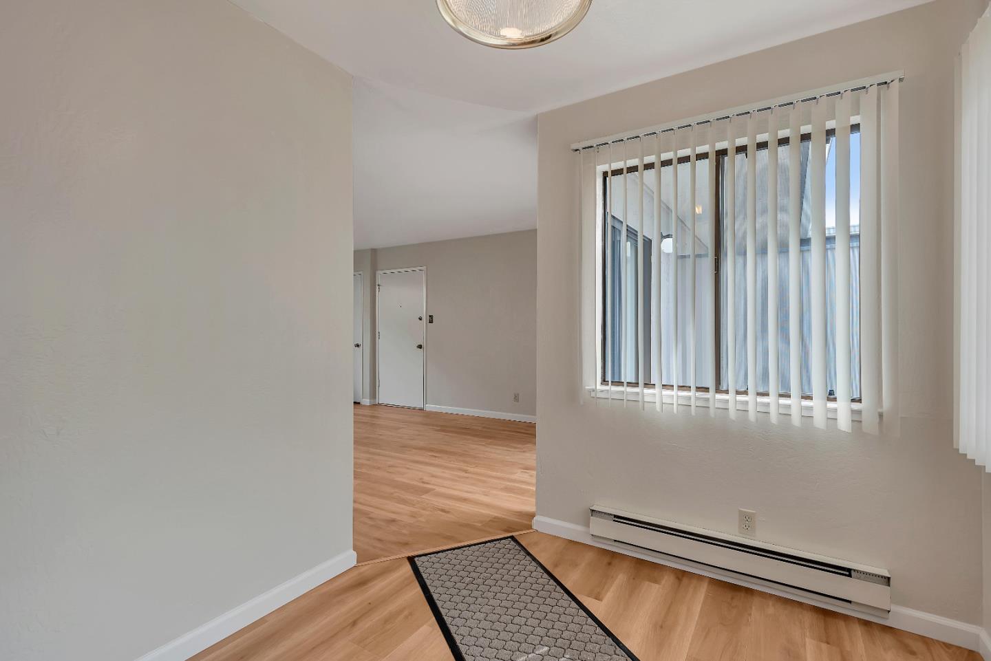 230 Villa Terrace 3