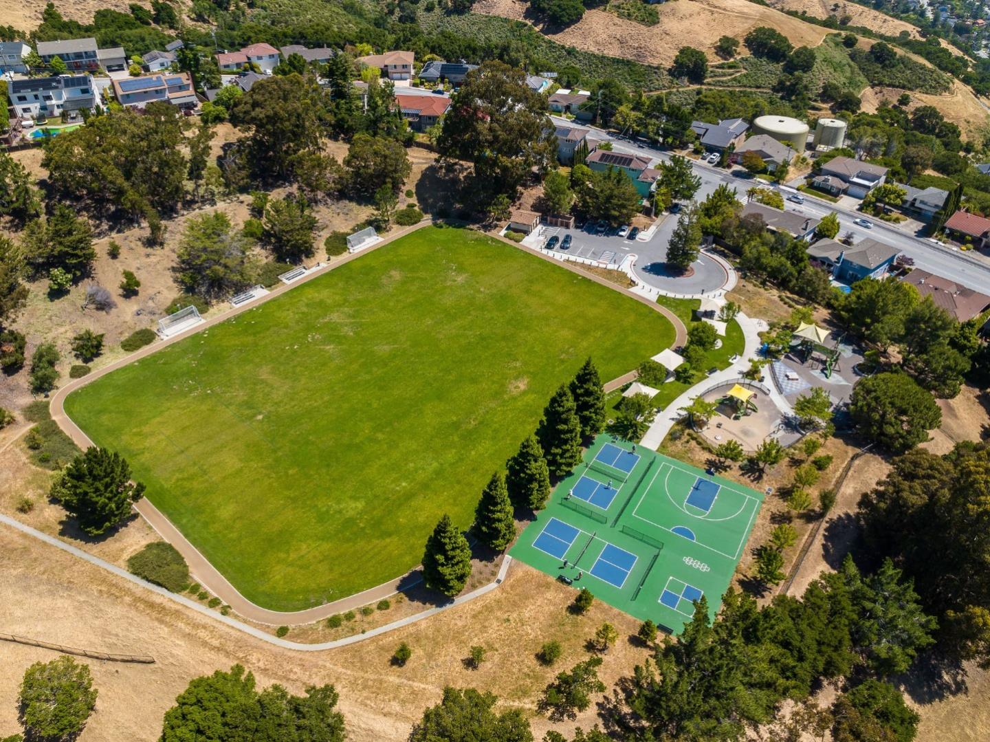 3387 Brittan Avenue 10