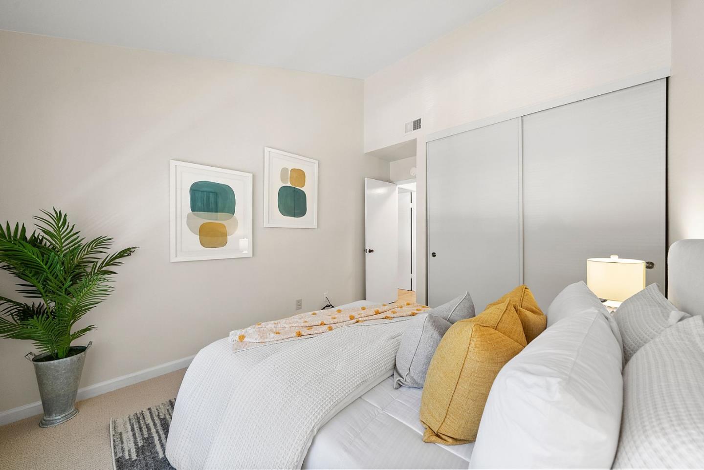 3387 Brittan Avenue 10