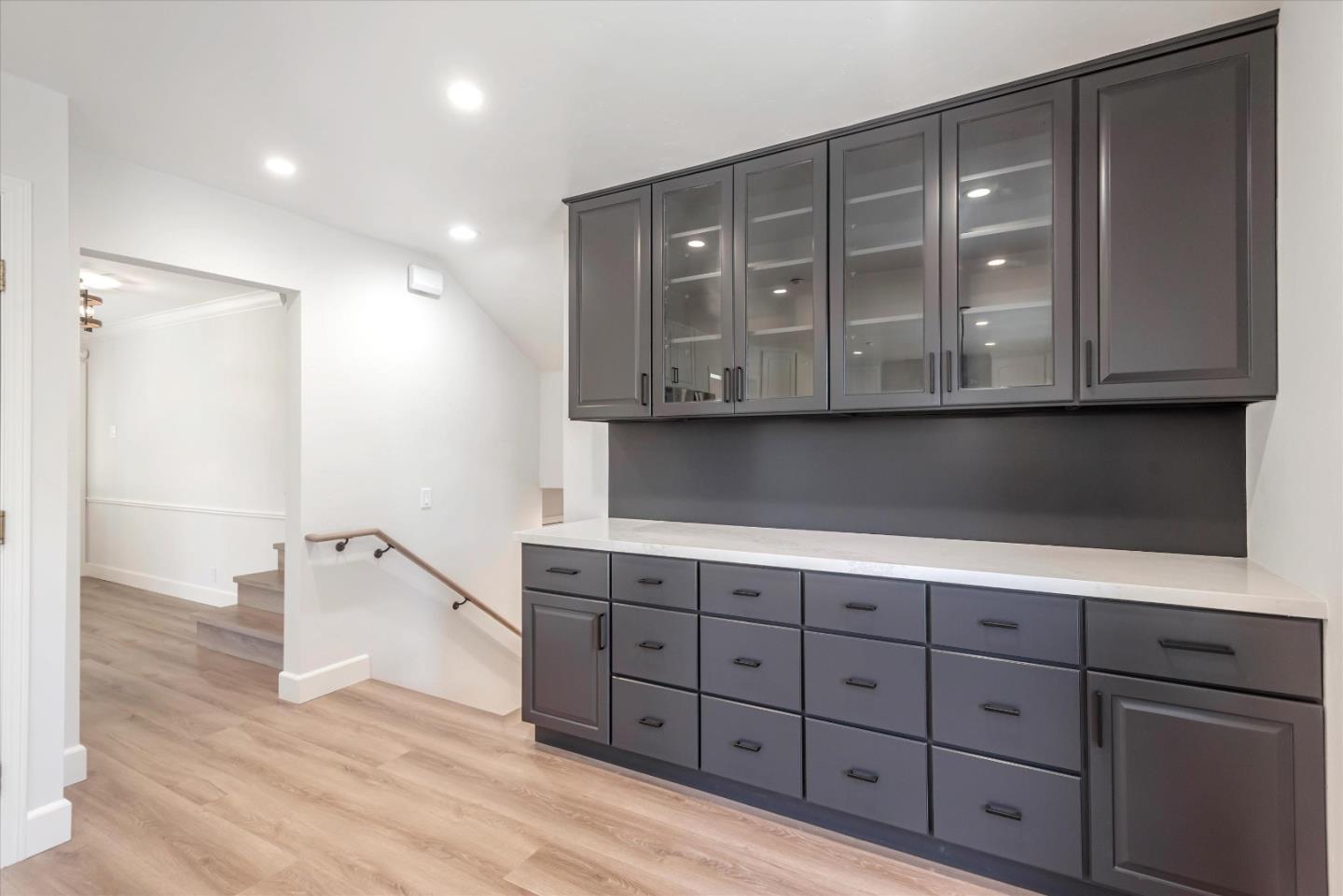 444 Hobart Avenue