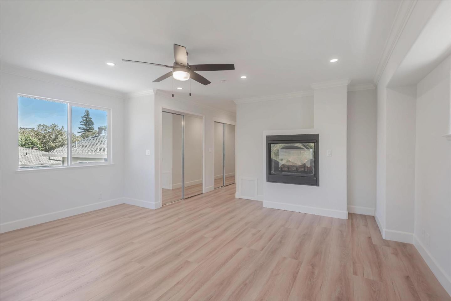 444 Hobart Avenue