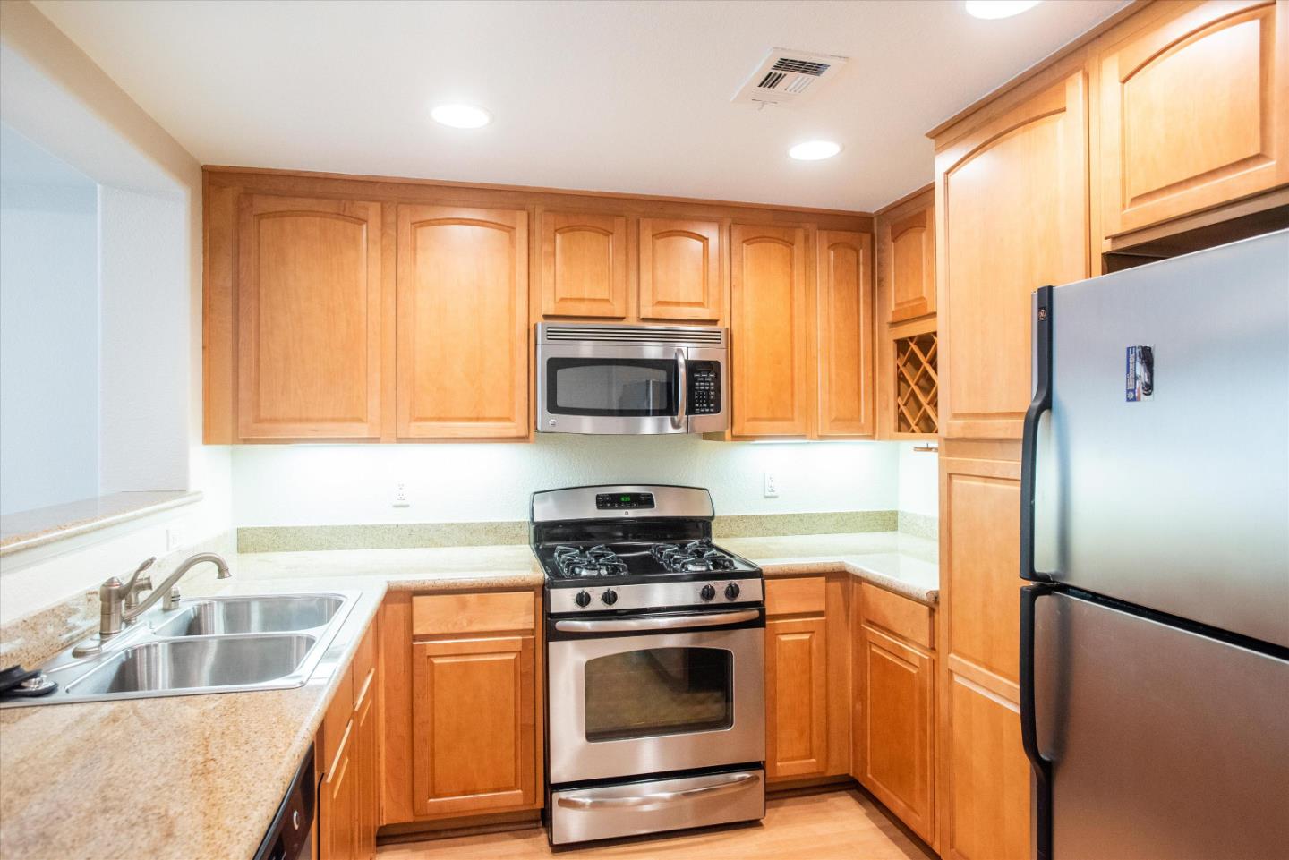 2230 Gellert Boulevard 3209