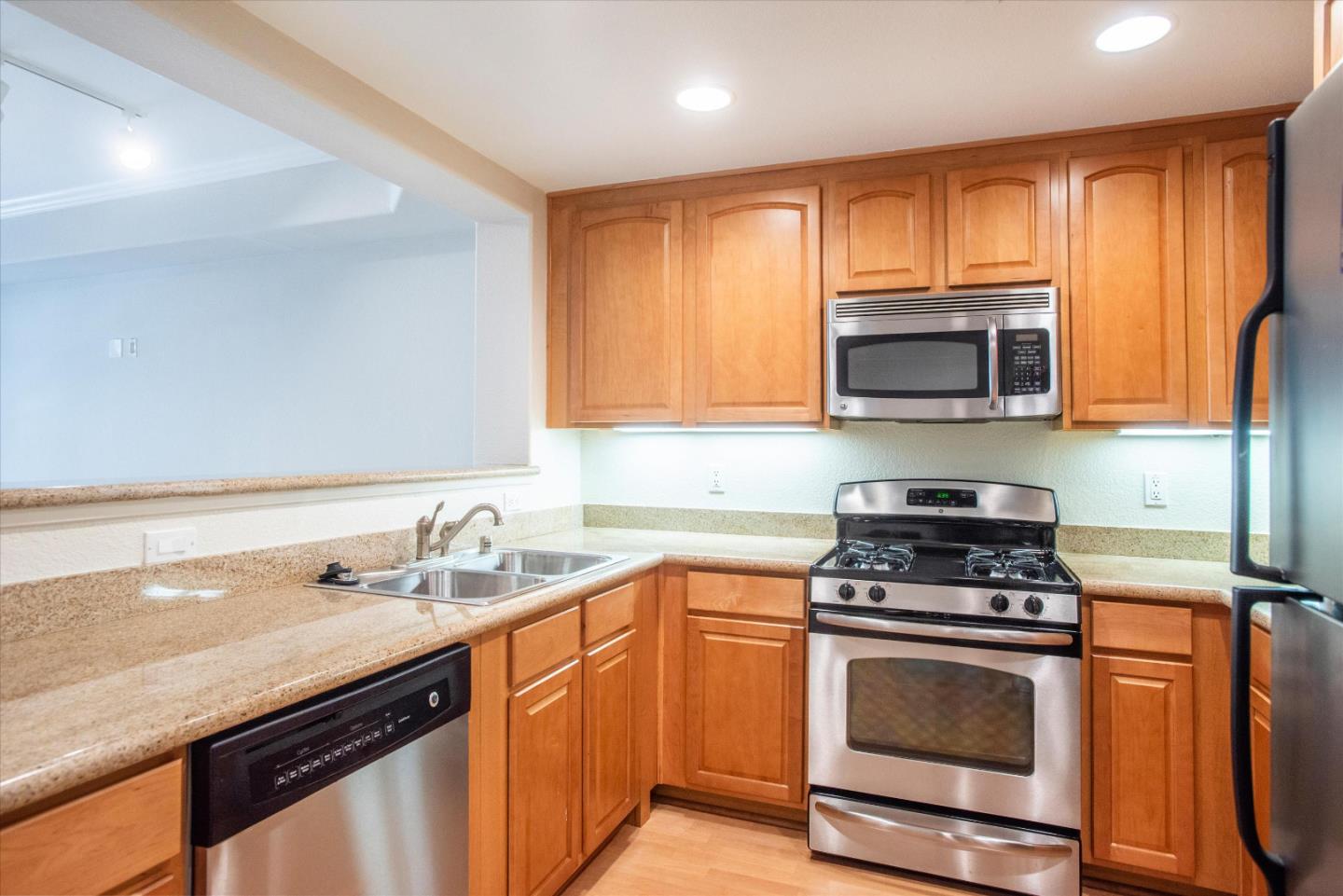 2230 Gellert Boulevard 3209