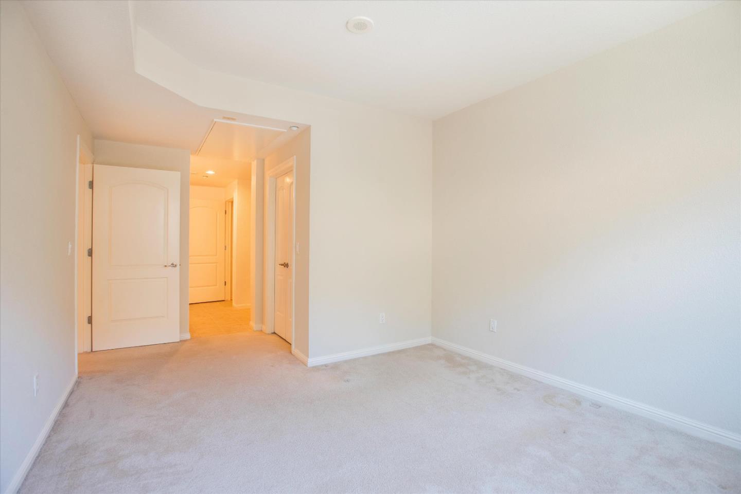 2230 Gellert Boulevard 3209