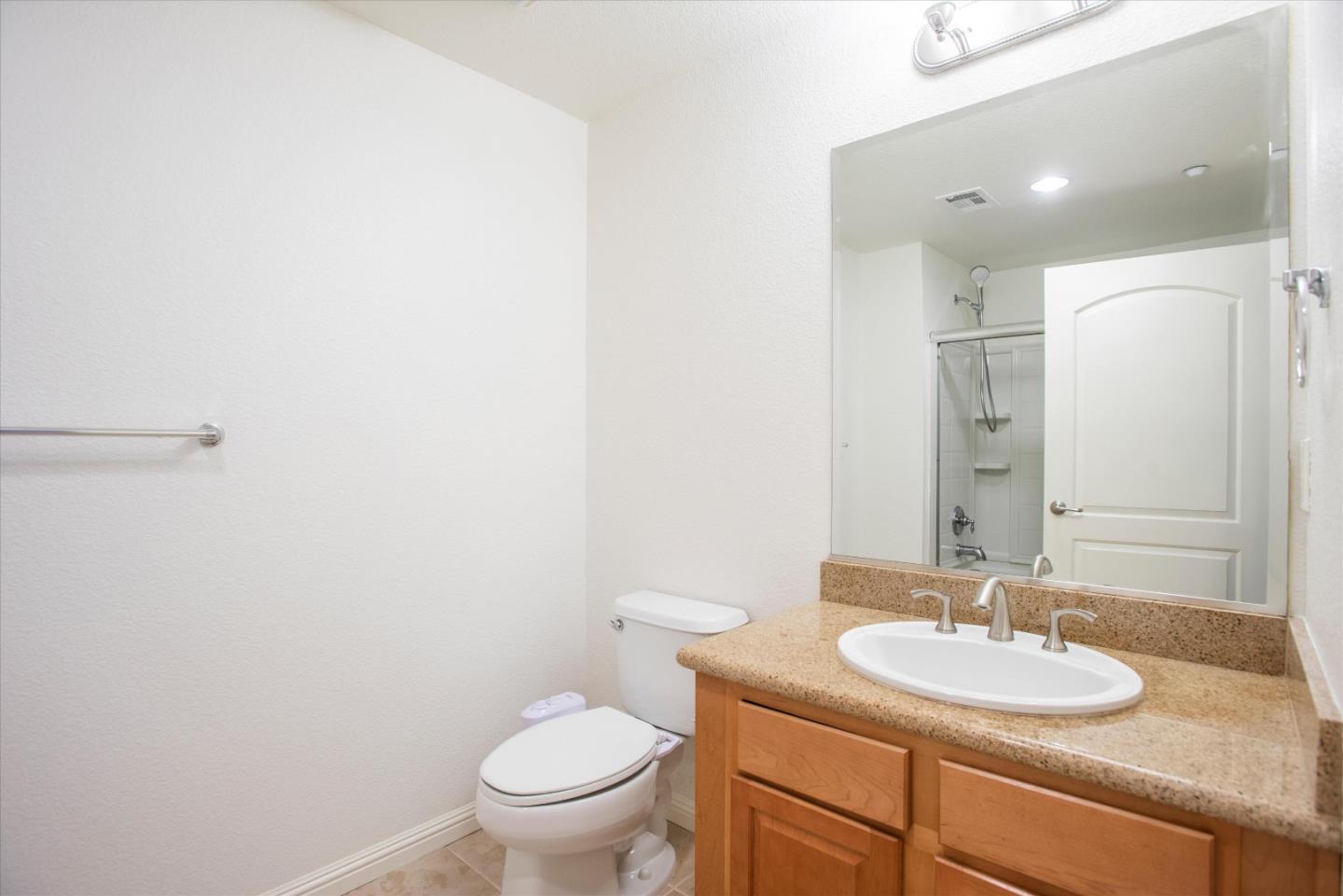 2230 Gellert Boulevard 3209
