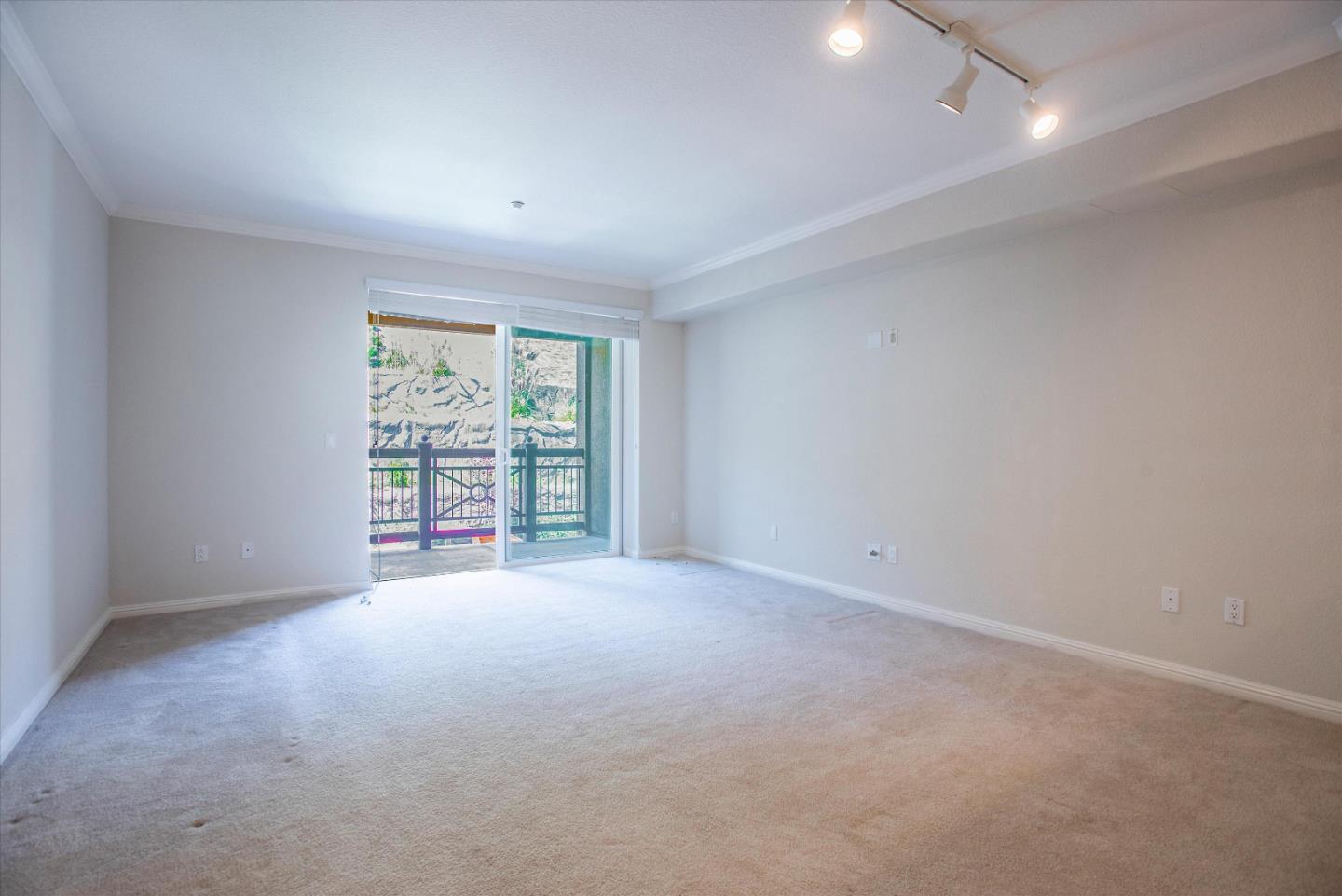 2230 Gellert Boulevard 3209