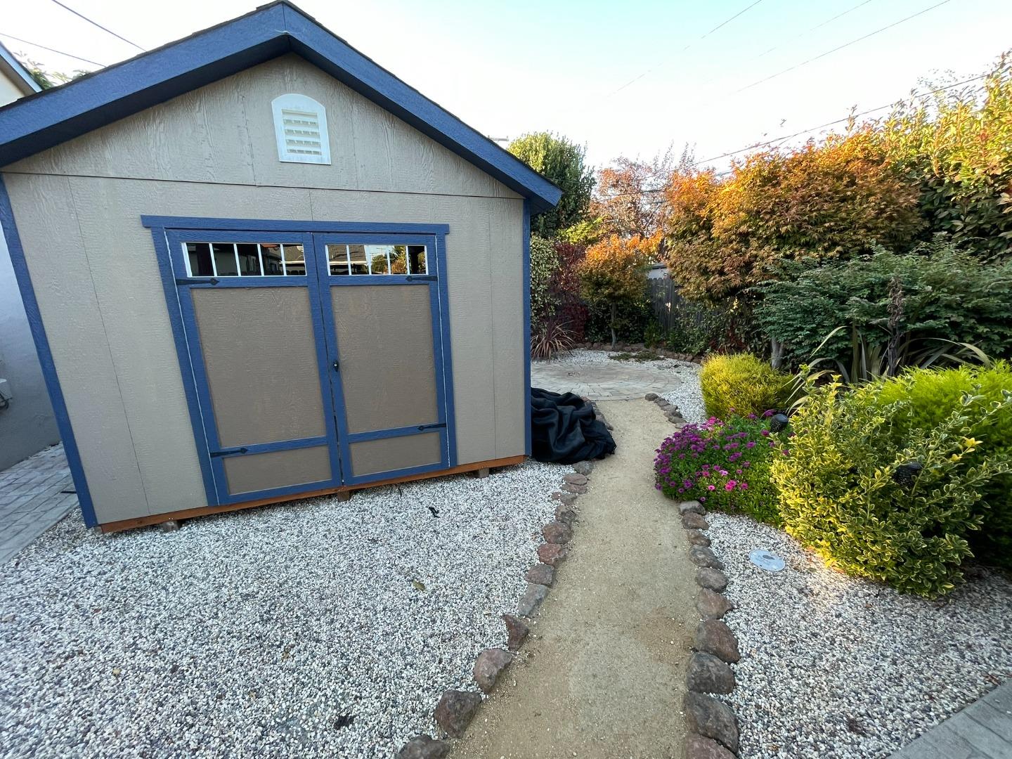 3709 Casanova Drive