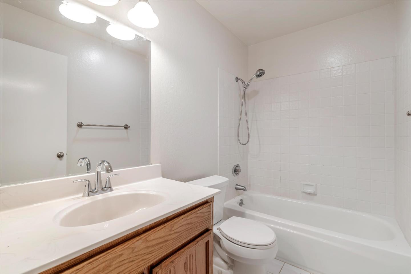 340 Grand Boulevard 309