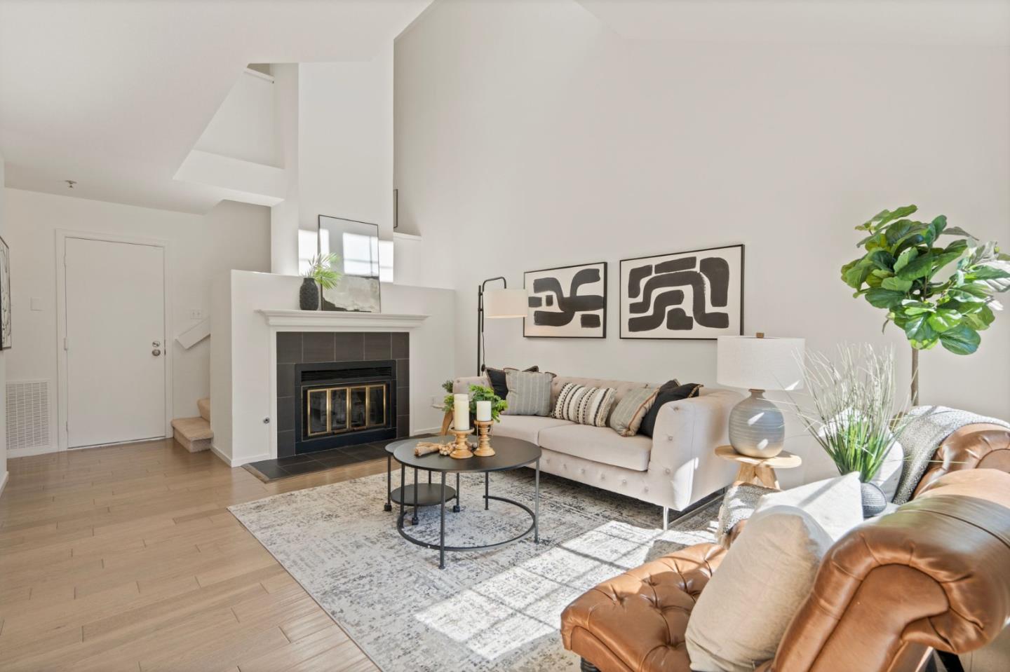 1620 Graystone Lane