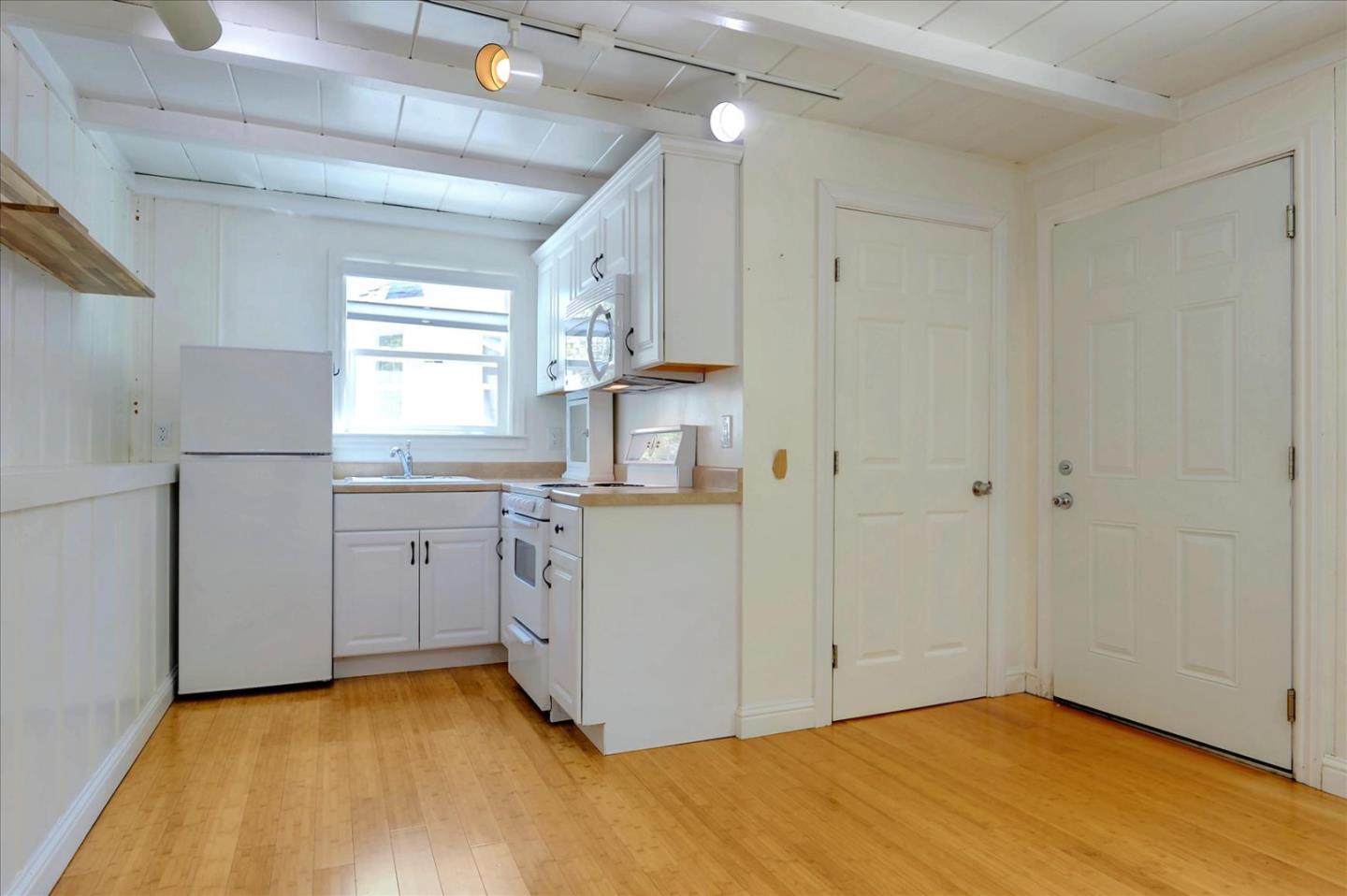 334 Avila Road