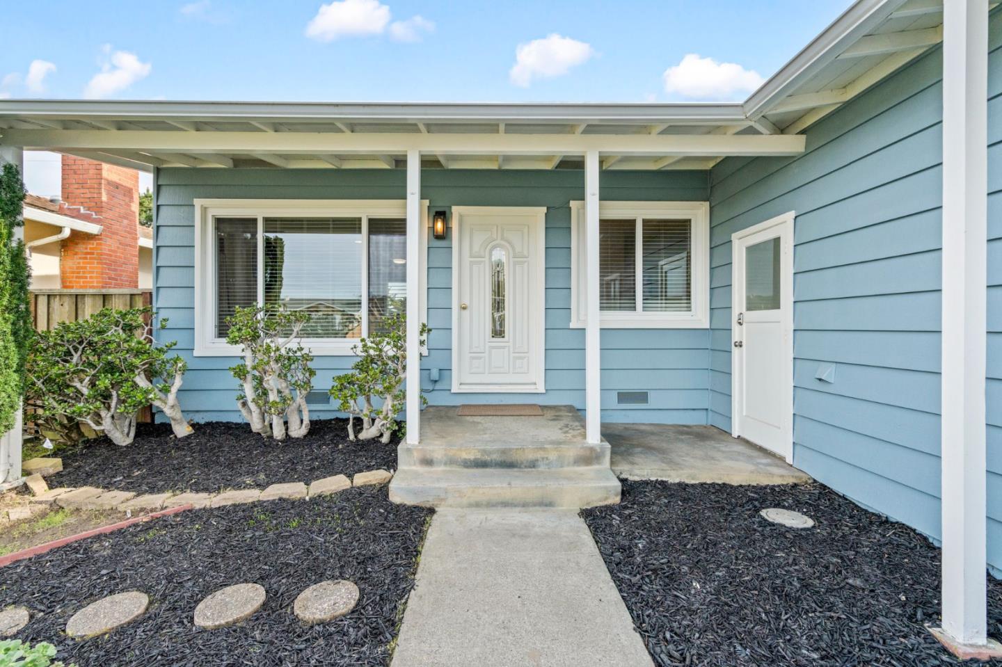 261 Fernwood Drive
