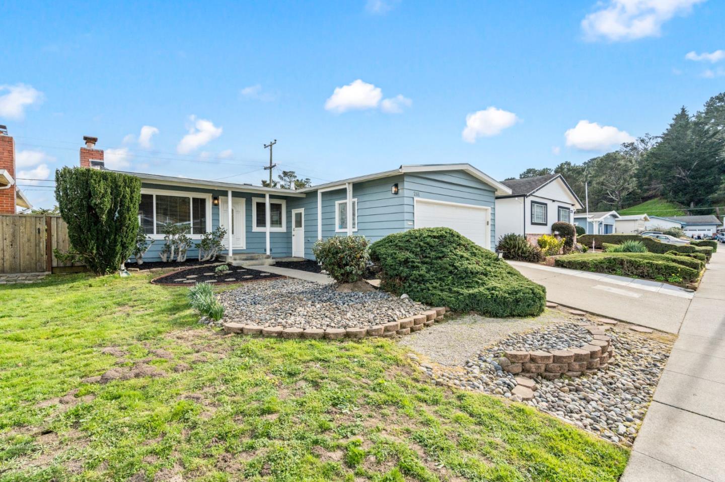 261 Fernwood Drive