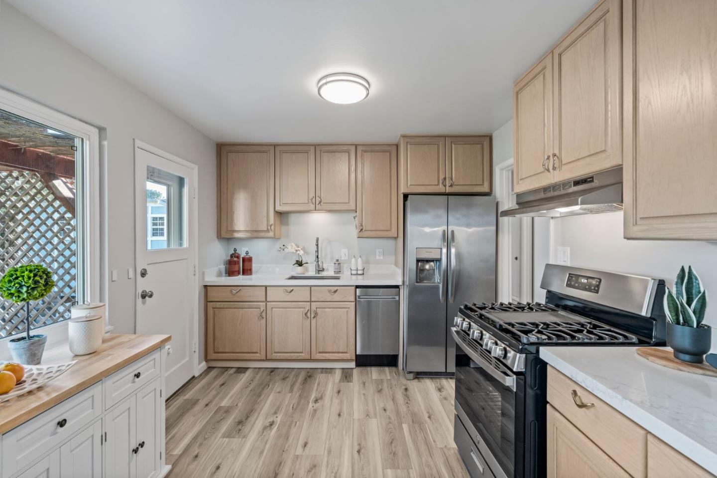 261 Fernwood Drive