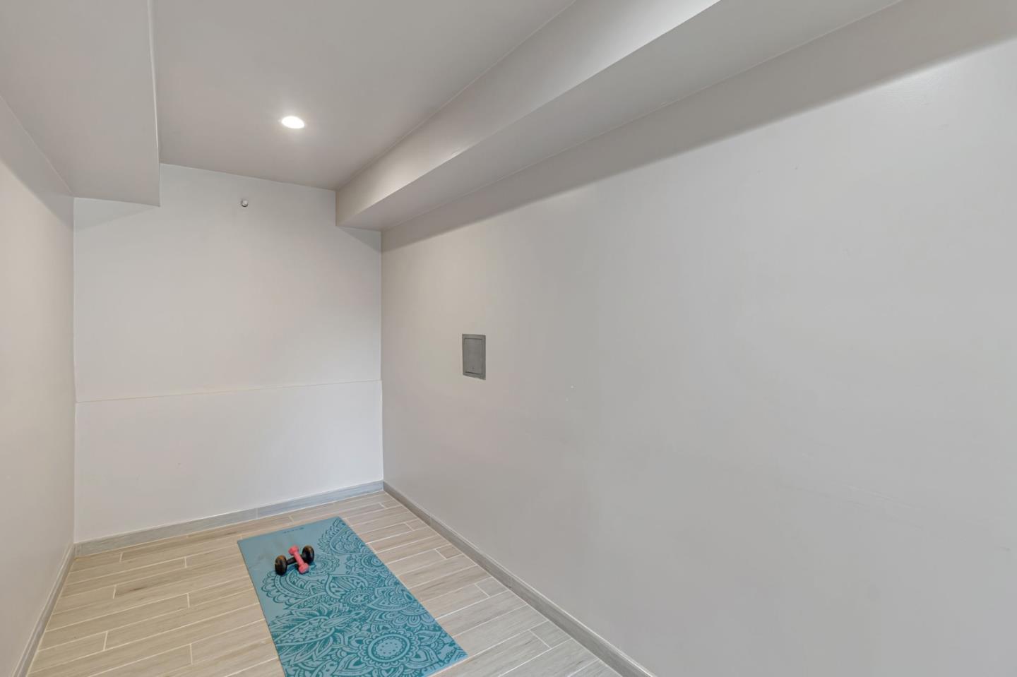 3119 Oak Knoll Drive