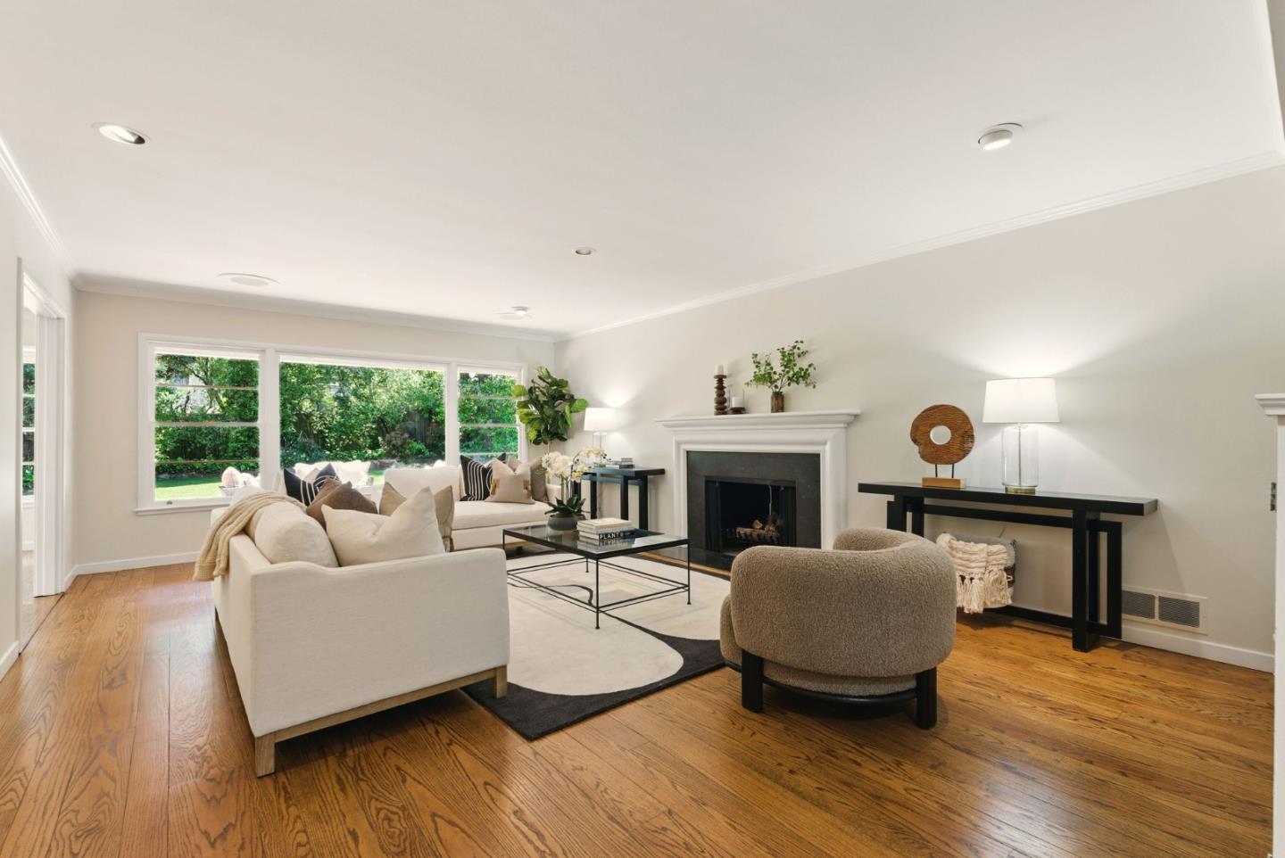 631 Columbia Drive