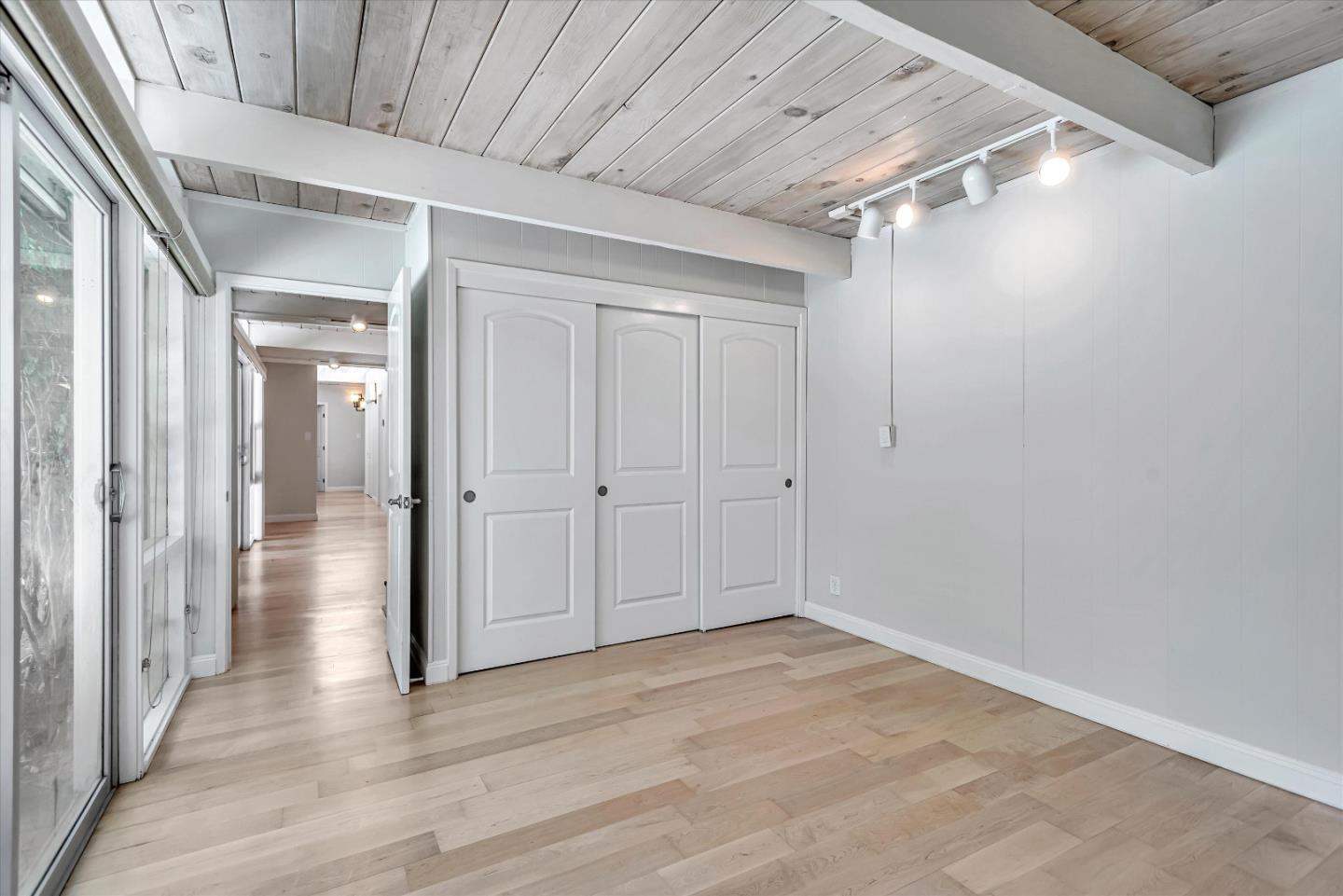 3112 Sunset Terrace
